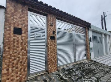 Casa · 150m² · 2 Quartos · 2 Vagas · Casa em Vila Jockei Clube, São Vicente/SP de 150m² 2 quartos à venda por R$ 300.000,00