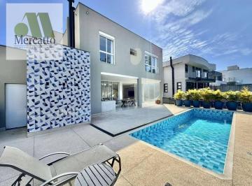 Casa · 281m² · 3 Quartos · 6 Vagas · Casa de Condominio em Rio Cotia  -  Cotia