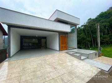 Casa · 234m² · 3 Quartos · 4 Vagas · Casa em Albuquerque, Teresópolis/RJ de 234m² 3 quartos à venda por R$ 890.000,00