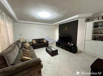 Casa · 191m² · 4 Quartos · 2 Vagas · Sobrado em Vila Santana, São Paulo/SP de 191m² 4 quartos à venda por R$ 905.000,00
