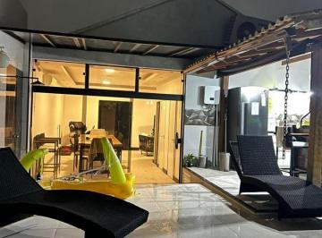 Casa · 250m² · 3 Quartos · 2 Vagas · Casa em Centro, Maricá/RJ de 250m² 3 quartos à venda por R$ 1.300.000,00