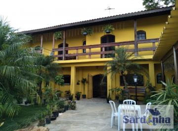 Casa · 250m² · 4 Quartos · 6 Vagas · Oportunidade de Luxo na Vila Áurea: Conforto e Lazer Completo em Poá