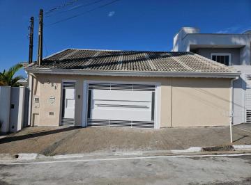 Casa de 3 quartos, Mogi das Cruzes · Excelente Casa Térrea com Três Dormitórios em César de Souza, Mogi das Cruzes!