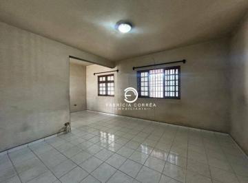 f52f4dd67ffced78c4158f76c086ee783d69300a · Casa com Edícula e Quintal Amplo – Ideal para Família