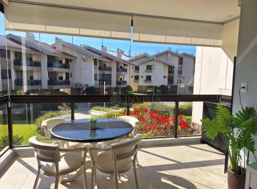 893278d7d37df8a7ea0e3d4a9314566e51163436 · Apartamento mobiliado com 2 quartos e sacada com churrasqueira - Praia Brava, em Florianópolis.