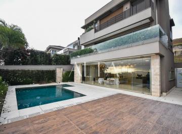 Casa · 640m² · 4 Quartos · 6 Vagas · Belíssima Casa à venda, Mobilada e Decorada no Residencial Villa Solaia em Alphaville.