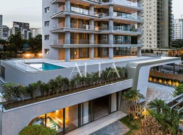 Apartamento · 570m² · 4 Quartos · 6 Vagas · Apartamento de 570m² À VENDA em ANDAR ALTO com 4 suítes e 6 vagas no Itaim Bibi.