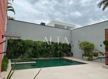 Casa · 300m² · 6 Quartos · 4 Vagas · Casa de 300m² à venda PRONTA PARA MORAR com 5 suítes e 4 vagas ao lado do Ibirapuera - Jd. Paulista.