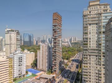 Apartamento · 472m² · 4 Quartos · 4 Vagas · Apartamento EXCLUSIVO à venda em ANDAR ALTO assinado pelo renomado arquiteto Arthur Casas no Itaim.