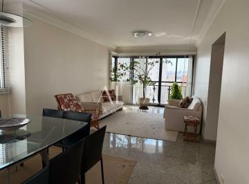 Apartamento · 154m² · 3 Quartos · 3 Vagas · Apartamento para locação com excelente vista e localização em Moema, SP. 154m², 3 dorm. 1 suíte.