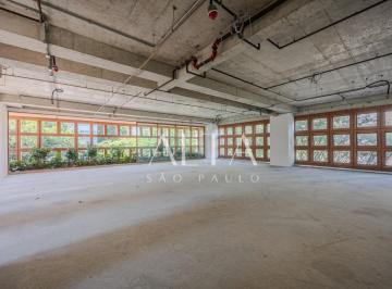 Comercial · 553m² · 6 Vagas · Sala comercial DUPLA de 553m² para LOCAÇÃO com 06 vagas de garagem no Jardim Europa.