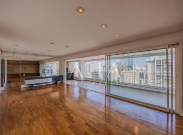 Apartamento · 223m² · 4 Quartos · 4 Vagas · Apartamento de 223m² para locação em ANDAR ALTÍSSIMO com 4 suítes e 4 vagas no Itaim Bibi.