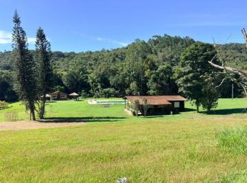 Rural de 3 quartos, Juquitiba · Oportunidade Imperdível: Refúgio Completo com 60.000 m² em Juquitiba