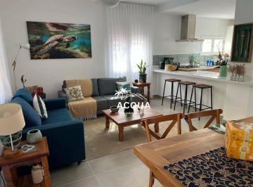 56935d424009e55847fb2c46108e3661c79faf60 · Casa com 3 dormitórios para alugar, 157 m² por R$ 2.700,00/dia - Juquehy - São Sebastião/SP