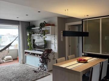 Apartamento · 100m² · 3 Quartos · 2 Vagas · Apartamento mobiliado e equipado no Centro!