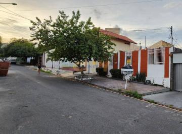Casa · 200m² · 4 Quartos · 4 Vagas · Vende-se Casa Jardim Primavera