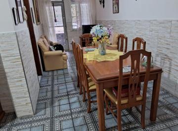 9dl0r942njlhodvkywe3zjrm_md · Casa de Vila com garagem no engenho novo rio de janeiro