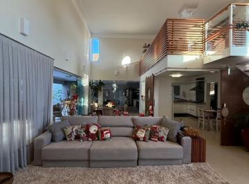 Foto 01 · Casa de Luxo em Condomínio na Morada do Verde, Franca-SP: 4 Quartos, 4 Suítes, 5 Salas e 385m² de Pu