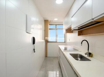 Apartamento Venda de 3 quartos · APARTAMENTO BARRA OLIMPICA 3 QUARTOS 1 SUITE  2 BANHEIROS  1 VAGA  ANDAR BAIXO  VISTA LIVRE  CONDOMI