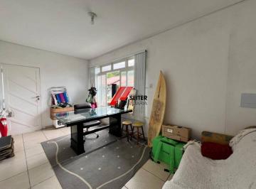 Casa · 82m² · 2 Quartos · 2 Vagas · Casa à venda com 2 quartos Agronomica Florianópolis