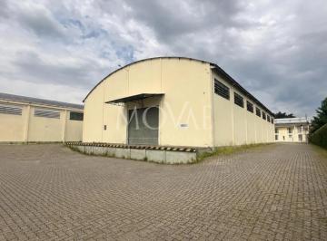 Comercial · 750m² · 10 Vagas · Galpão industrial 750m² - chácaras reunidas
