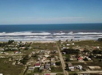 Terreno · 300m² · Terreno à Venda – Praia de Sumaré II Passo de Torres | SC