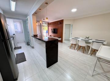 Apartamento · 85m² · 2 Quartos · 1 Vaga · Apartamento com 2 quartos sendo 1 suíte, a venda na praia da Enseada Guaruja