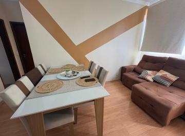 Apartamento · 48m² · 2 Quartos · 1 Vaga ·
Apartamento Mobiliado com Internet e Condomínio Inclusos no Bairro