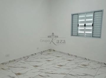 Comercial · 107m² · 1 Quarto · 4 Vagas · Oportunidade - Sala Comercial - Vila Rubi - 12m².