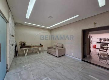 Casa · 250m² · 4 Quartos · 4 Vagas · Casa de 4 quartos, 2 Suites e 4 Vagas de Garagem À Venda - Ceilândia Sul 