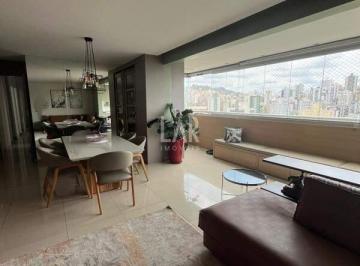 Apartamento · 127m² · 3 Quartos · 3 Vagas · Apartamento de 127m² à venda com 3 quartos, 3 banheiros, 1 suíte e 3 vagas de garagem no bairro Esto