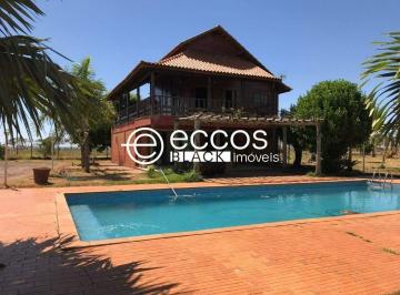 Rural · 300m² · 8 Quartos · 4 Vagas · Chácara para aluguel, 8 quartos, 2 suítes, 4 vagas, Km 24,5 - Uberlândia/MG