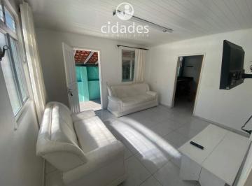 Casa · 75m² · 2 Quartos · 2 Vagas · Aluguel de casa 2 quartos com churrasqueira e 2 vagas de garagem no Balneário, Estreito, Florianópol