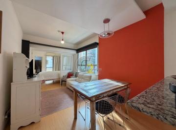 Apartamento · 42m² · 1 Quarto · 1 Vaga · Apartamento á venda em Perdizes com 1 quarto, 1 vaga e sacada