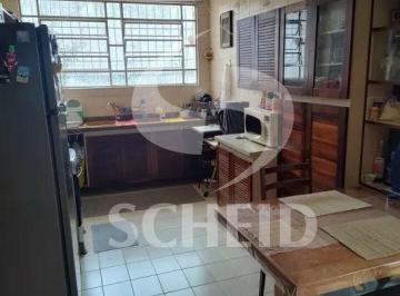 Casa · 215m² · 3 Quartos · 2 Vagas · CASA NA SUPER QUADRA MORUMBI COM 3 QUARTOS SENDO 1 SUÍTE E 2 VAGAS