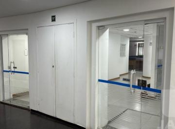 Comercial · 925m² · Sala Comercial com 136 pa montada ao Lado da Estação República ? Localização Estratégica no Centro