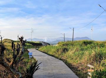 Terreno · 358m² · LOTE EM ÁREA NOBRE NA Praia da Pinheira