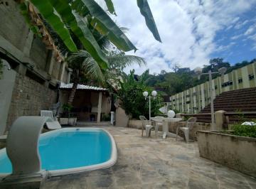 Casa · 297m² · 4 Quartos · 1 Vaga · Casa com 4 Quartos e Piscina na Glória, RJ