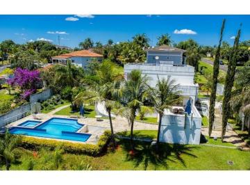Casa · 550m² · 6 Quartos · 6 Vagas · Luxuosa Casa no Park Way com 6 Quartos e Piscina