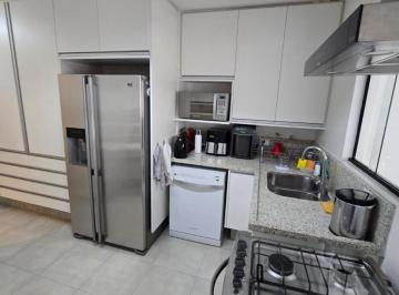 PIC_20260725_180306_000.jpeg · Excelente apartamento para venda em Vila Uberabinha com 4 quartos, sendo 1 suíte, 147m² - vlamirfrei