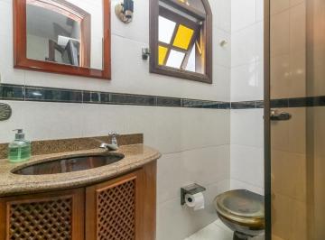 IMG_20260605_105309_000.jpeg · Confortável casa para venda em Jardim Umuarama com 3 quartos, sendo 3 suítes, 194m² - vlamirfreitas#
