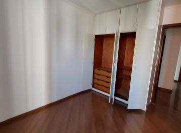 IMG_20260619_152430_000.jpeg · Aconchegante apartamento para venda em Chácara Inglesa com 3 quartos, sendo 1 suíte, 116m² - vlamirf