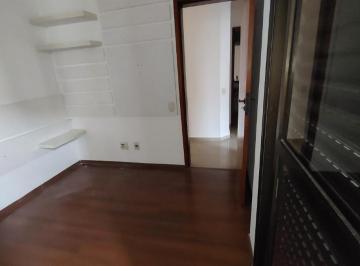IMG_20260618_104404_002.jpeg · Confortável apartamento para venda em Chácara Inglesa com 3 quartos, sendo 1 suíte, 98m² - vlamirfre