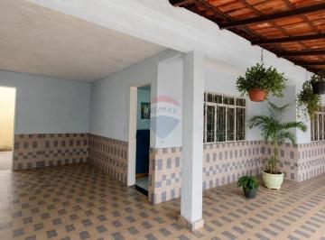 Casa · 221m² · 2 Quartos · 2 Vagas · Casa com 2 Quartos QNM 7 Ceilândia