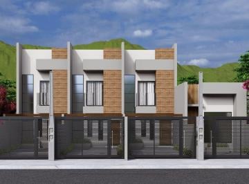 Casa · 85m² · 2 Quartos · 2 Vagas · Sobrado à venda no bairro Boa Vista - Joinville/SC