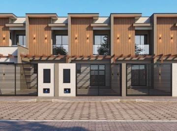 Casa · 75m² · 2 Quartos · 2 Vagas · Sobrado à venda no bairro Floresta - Joinville/SC