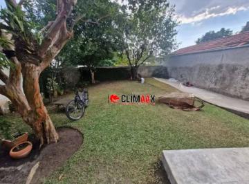 cfe733f91548cbd31b40388295957b5932547f84 · Sobrado em Vila Ipojuca com 247m², 5 dorm., 350m² de terreno - Locação