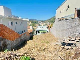 0bd9db71020c72c15da0e51dc8fe31cb4d2b0177 · Terreno com linda vista e projeto aprovado para 2 casas no Recreio Maristela!!