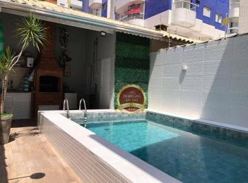 630e3bf48459ab0fd30d2a03f2db48d4532de48f · casa com 3 quartos 1 suite, sala ampla, piscina, churrasqueira próximo da Praia.