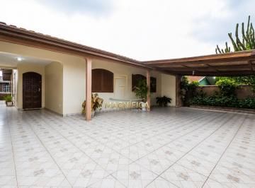 Casa · 331m² · 8 Quartos · 4 Vagas · Excelente terreno plano com 708m² no Sítio Cercado